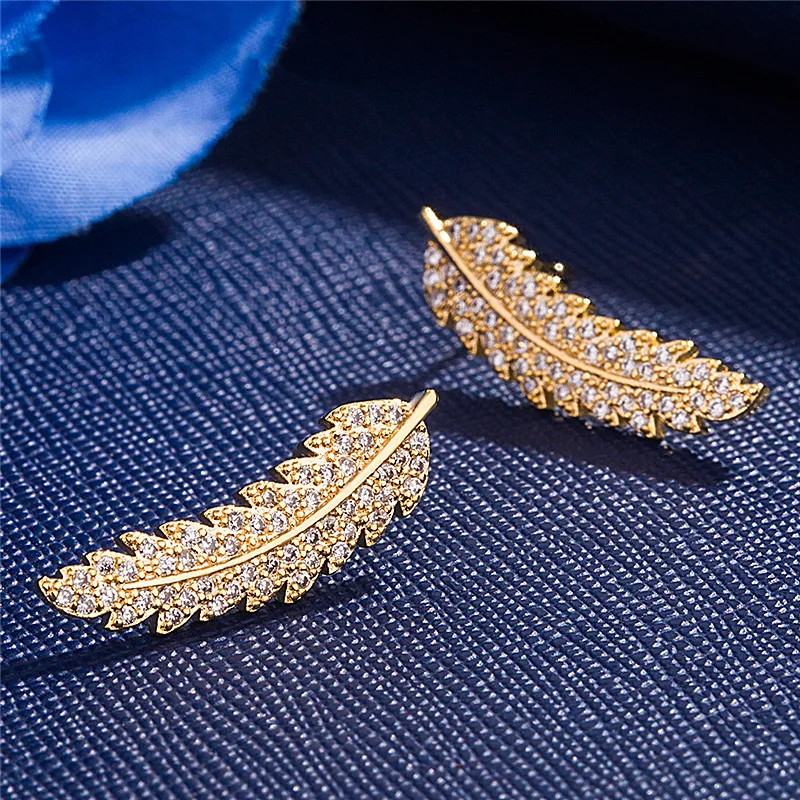 

2021 New Gorgeous Feather Ear Climbers Cuff Earrings Crystal Leaves Cluster Wedding Earrings for Women Jewelry Gift