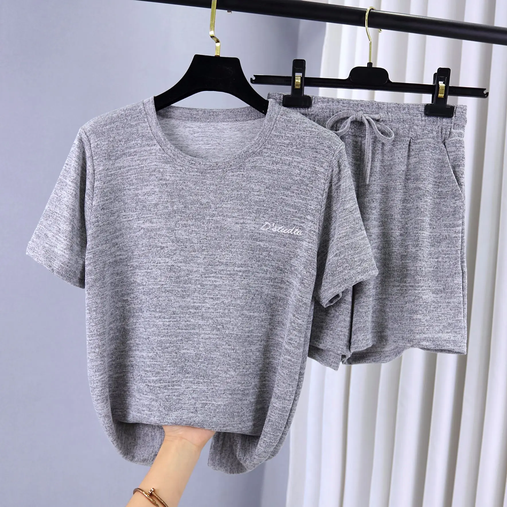 Женские шорты с Вышивкой Букв и коротким рукавом пижама для женщин летняя Пижама