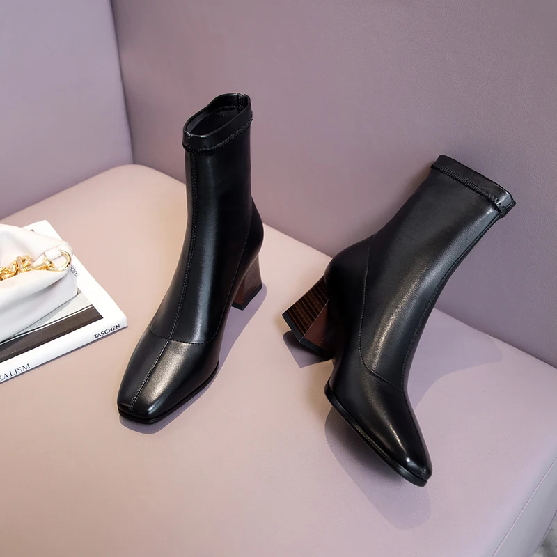 

2021 New Black Leather Boots Women 6cm Heels Ladies Chelsea Boots Ankle Boots for Women Winter Shoes