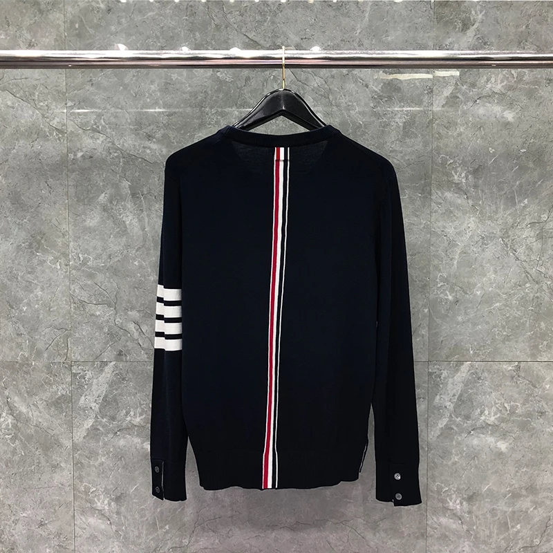 TB THOM Sweater Autunm Winter Sweaters Male Fashion Brand Coat 4-Bar Center Back Stripe Crew Neck Pullover Navy TB Sweaters