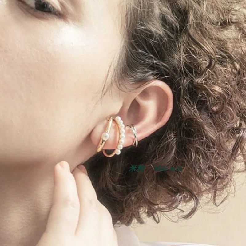 

New Korean Vintage Simple No Piercing Geometric Irregular Pearl Ear Bone Clip Earrings for Women Party Hot Jewelry