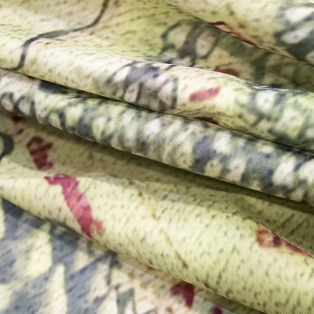 Занавеска для душа с картой ближней земли от Ho Me Lili фантастические винтажные