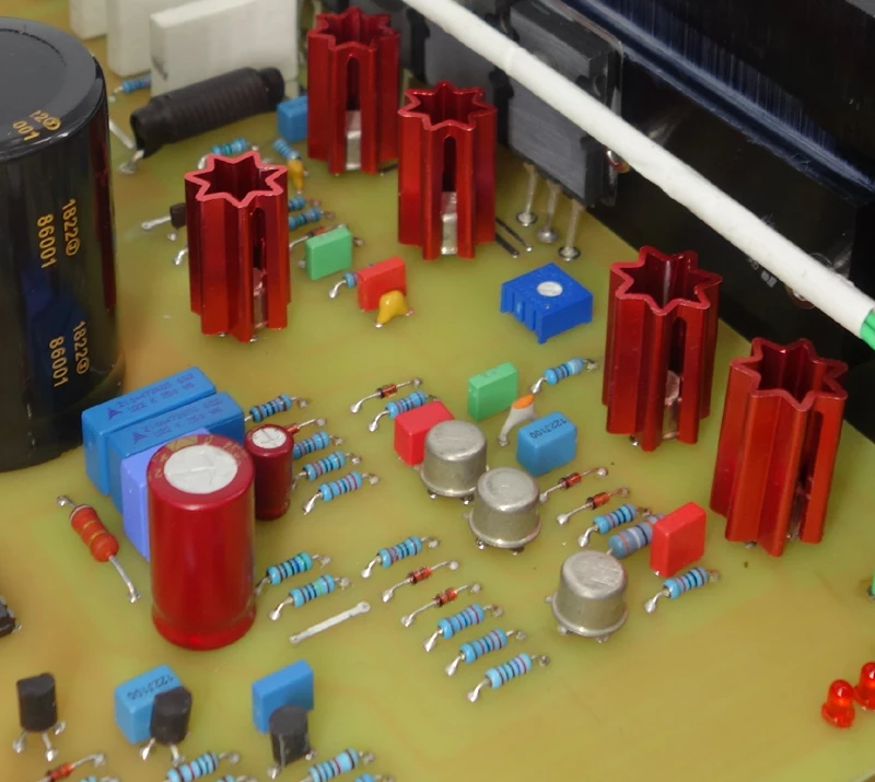 Последняя обновленная версия швейцарской известной машины с повторной