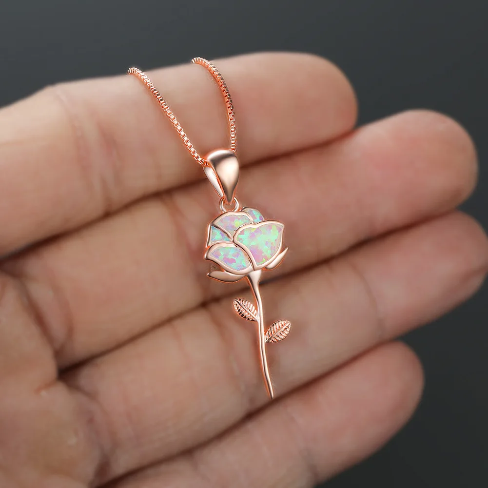 

Wollet Jewelry fashion pendant rose gold rose flower ins female necklace
