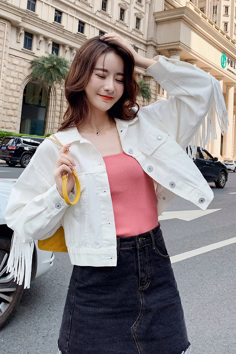 

Woman Jeans Jacket Women Denim Tassel Jackets Short Fashion Loose Female Casual Long Sleeve Button Outwear Coats White Top