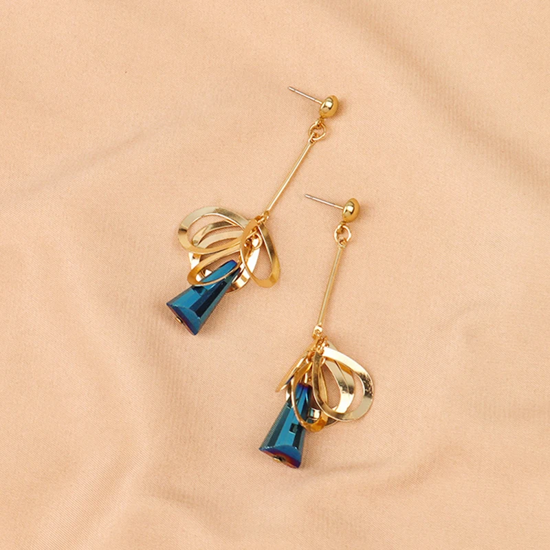 

Элегантные женские длинные золотые серьги-кисточки, изысканные серьги с синими кристаллами, аксессуары, очаровательные ювелирные изделия ...