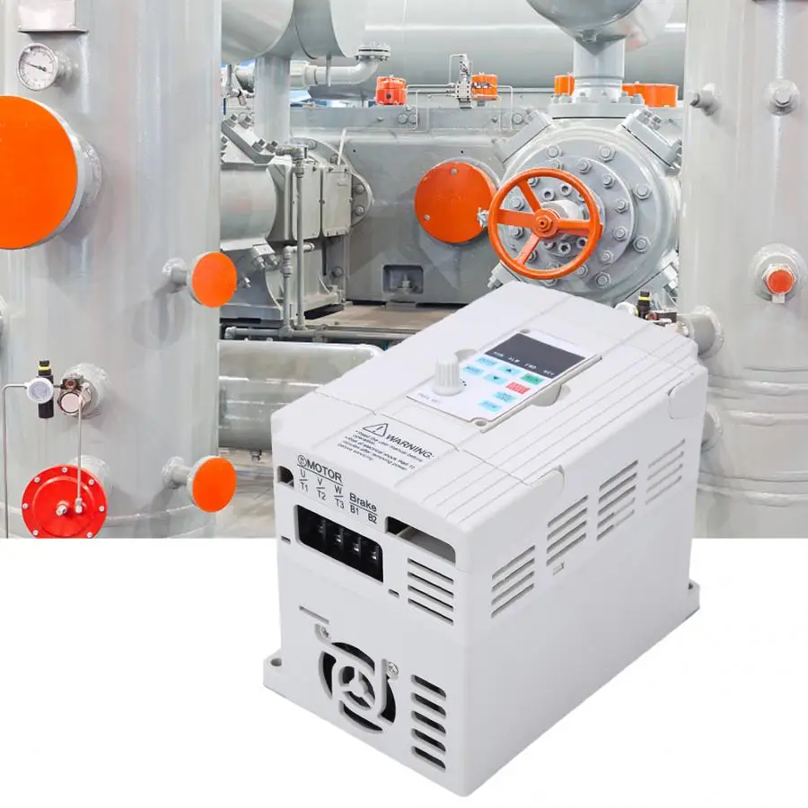 Преобразователь частоты универсальный однофазный Вход 3 фазный Выход 220VAC 1.5KW HAJ220