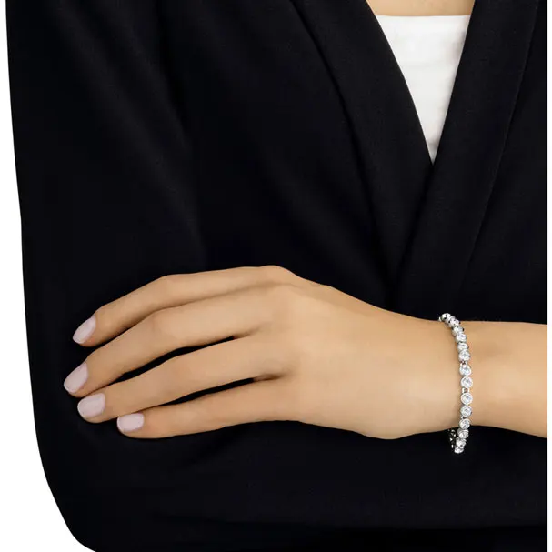 

HERO Original Copy High Quality 1:1 SWA Inlaid Cubic Zirconia Plated Platinum Bracelet With Logo Free Envelope Mail