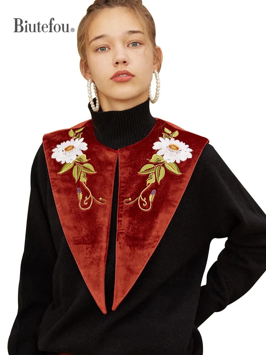 

Брендовые женские вельветовые съемные воротники с оригинальной вышивкой