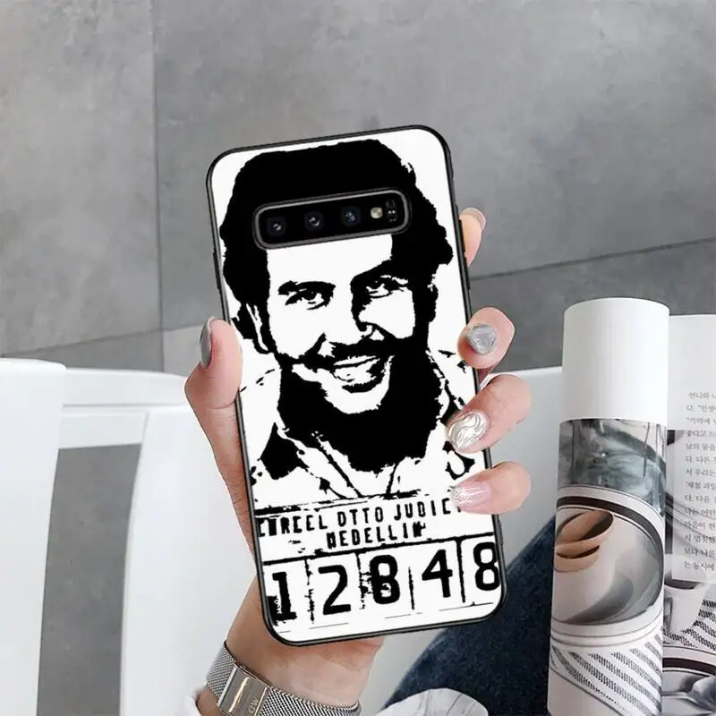 

Narcos TV Series Pablo Escobar Phone Cases For Samsung Galaxy S20 Ultra S20 Plus S10 S9 S8 Plus S7 Edge S21 Plus