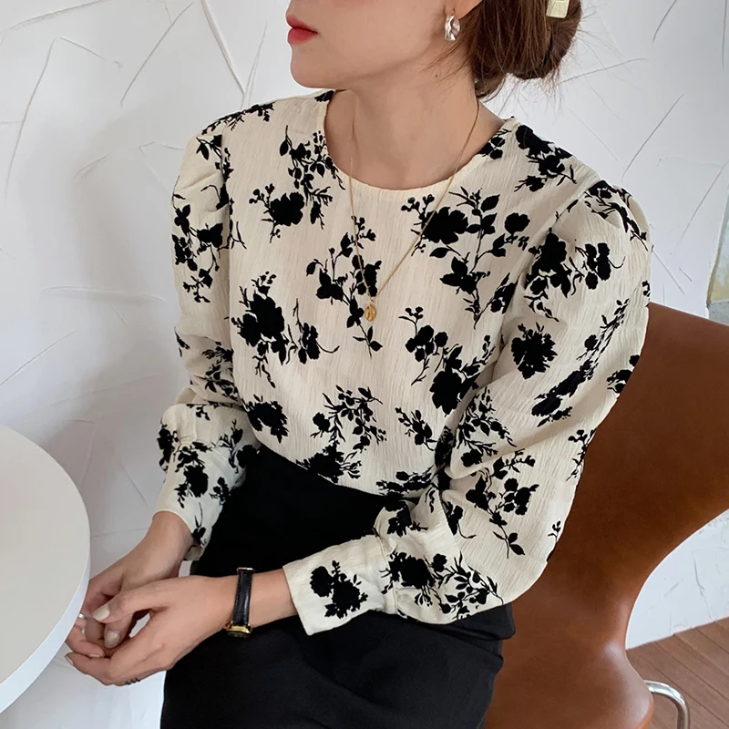 

Flower Print Blouses Women Korean Chic O Neck Puff Long Sleeve Blusa Shirts Autumn Vintage Fashion Lady Tops FS133