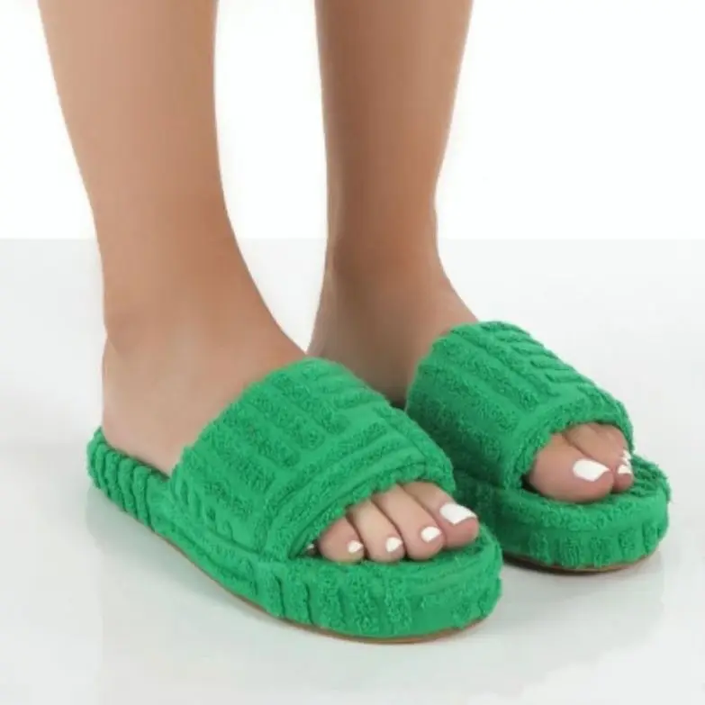

Luxury Brand Peep Toe Thick Sole Women Slippers Green Corduroy Flat Outwear Ladies Slides Summer Autumn Runway Flip Flops Women