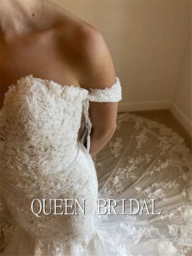 Женское кружевное свадебное платье с юбкой-годе | Свадьбы и торжества