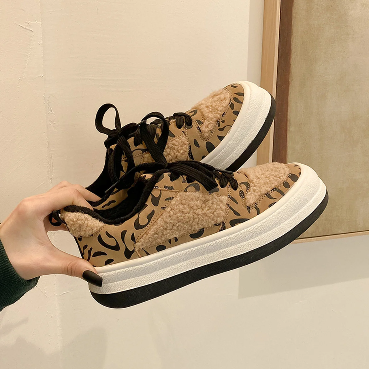 

Женские парусиновые туфли, повседневная обувь на толстой подошве, короткие плюшевые хлопковые туфли, Женская Вулканизированная обувь, Осен...