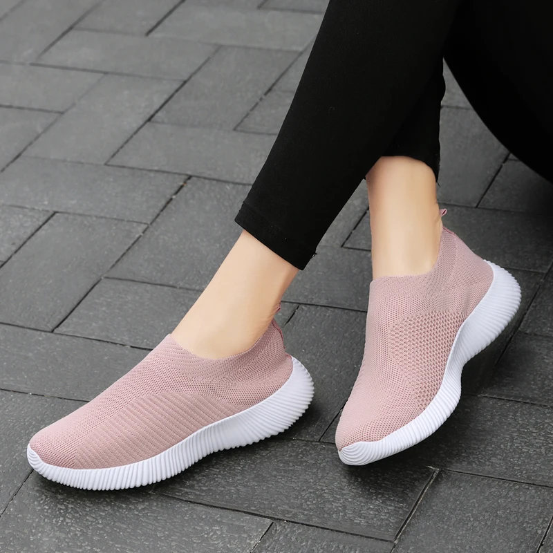 Скидки Лето 2020 Новая женская обувь на плоской подошве Повседневная из сетчатого