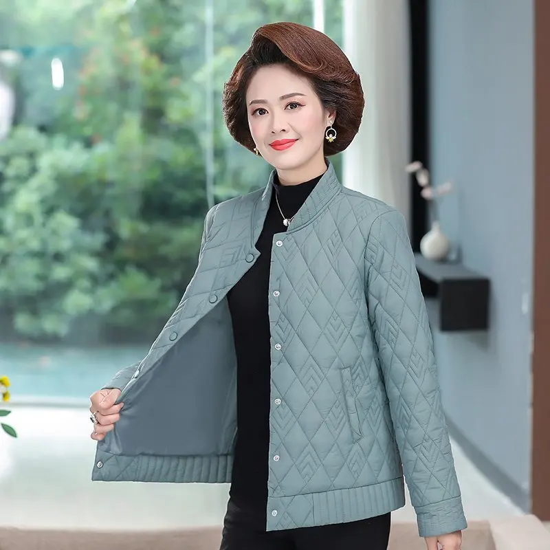 

Parkas women thin quilted jacket autumn winter Warm Short Jacket new middle age Female cotton-padded tops mother Cotton coat