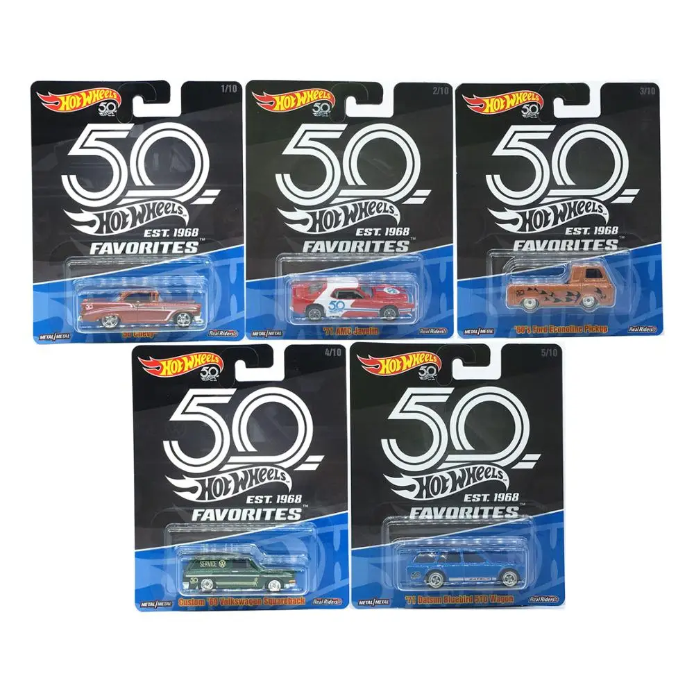 Спортивный автомобиль Hot Wheels 1:64 DATSUN 50 я Юбилейная Коллекционная серия