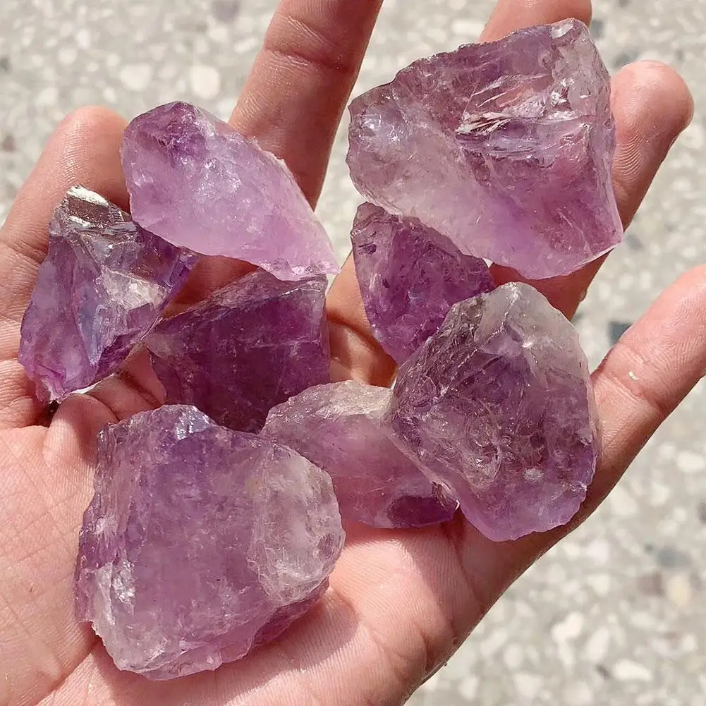 

Beautiful Natural Light Amethyst Rough Stone Art Crafts Interior Home Decoration Stone Ornaments O5O4
