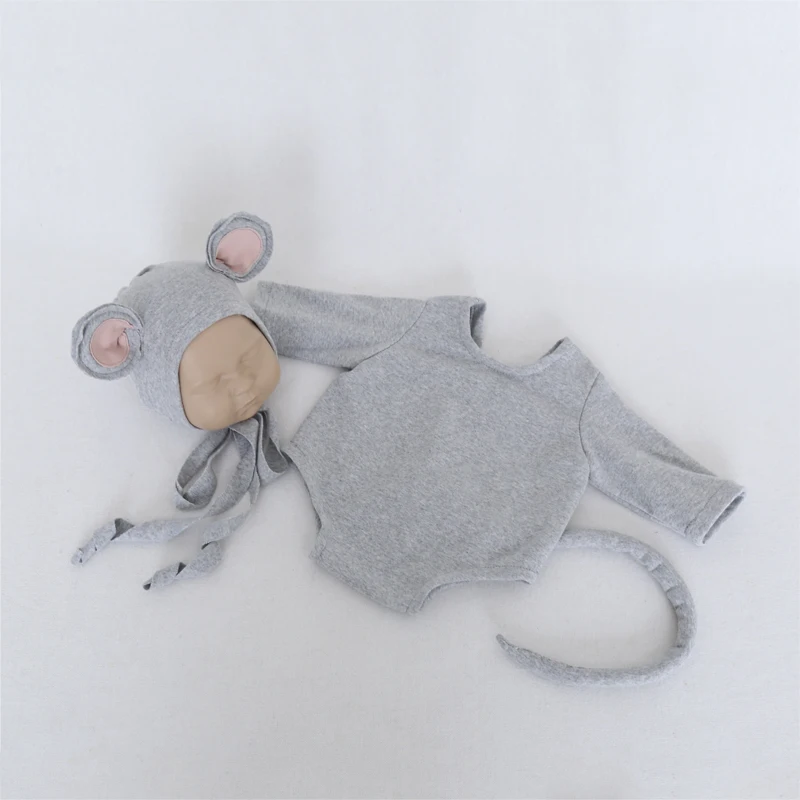 

Newborn Sewing Romper A Lovely Set Of Bonnet Baby Photo Prop Baby Handmade Diaper And Hat Baby Girl Boy Photography Prop