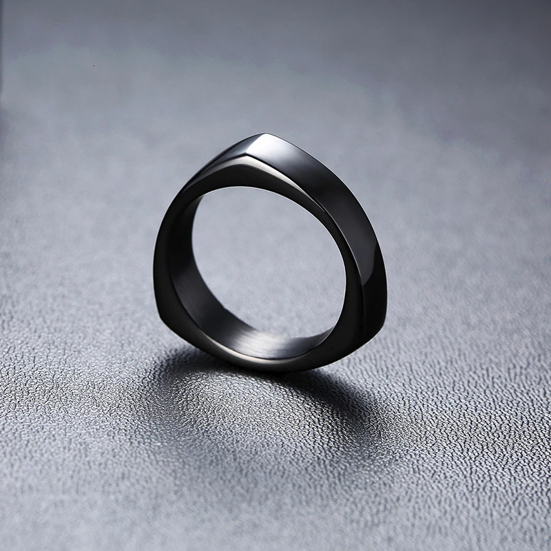 Геометрические мужские треугольные кольца в форме пятиугольника из нержавеющей