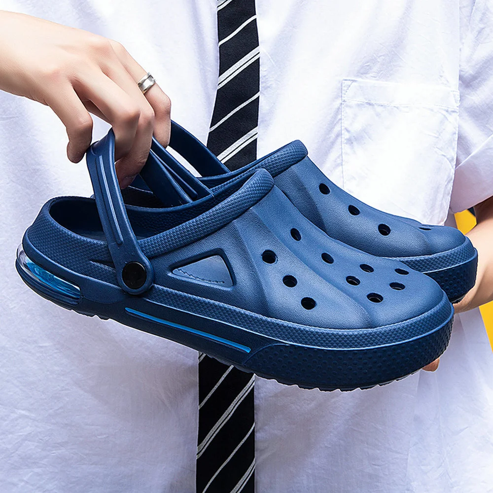 

Sandals Hole Shoes Couple Home Slippers Summer Hollow Out Smiling Face Buckle Men and Women Beach Flat