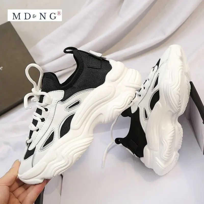 

2021 Fashion Women Chunky Sneakers Platform Tennis Female Mesh Designers Sports Casual Shoes Lacing Vulcanized Shoes for Woman