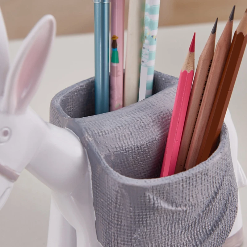 

Donkey Pen Holder High Quality Fashion Office Supplies Desk Accessories Pencil Storage Pen Holder Resin Pen Holder