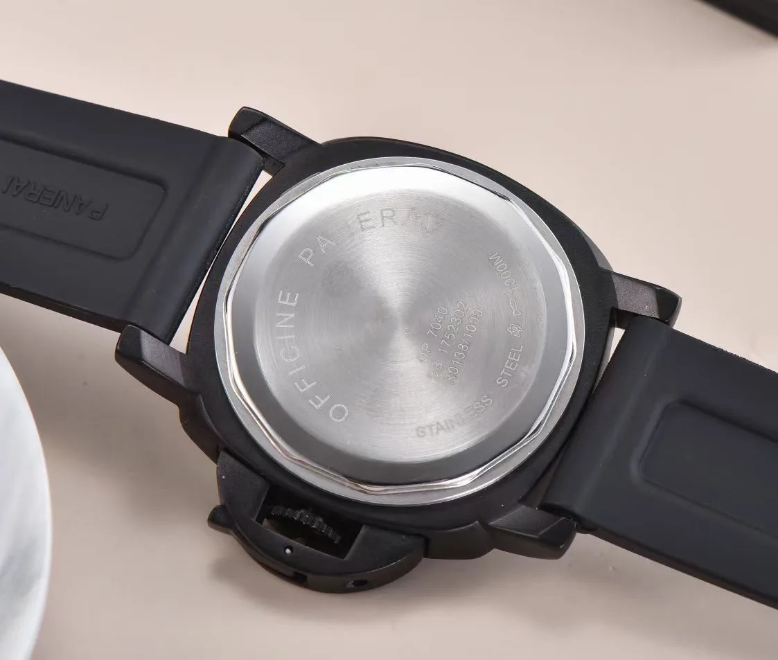 

Men's quartz watch full-featured navy sports brand super luminous calf leather white stainless steel watch aaa watch