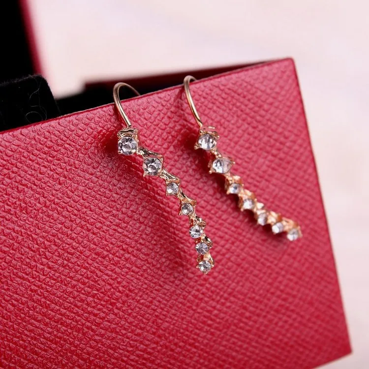 

Classic Stars Earrings Rhinestone Fancy Crystal Ear Stud Ear Clip Cuff Wrap Earrings 1 Pair for Women Girls Gifts