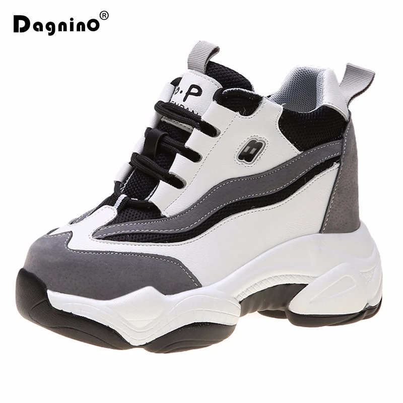 Женские спортивные кроссовки на платформе толстая подошва дышащие белые высокий