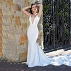 Платье свадебное с открытой спиной, глубоким V-образным вырезом и юбкой-годе