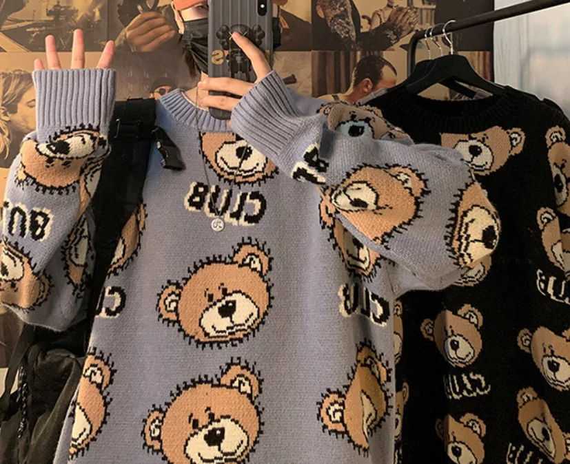 

Fashion Hip Hop Sweater Men Harajuku Streetwear Cute Cartoon Bear Thicken Pullover O-neck Oversize Casual Couple Male Sweaters