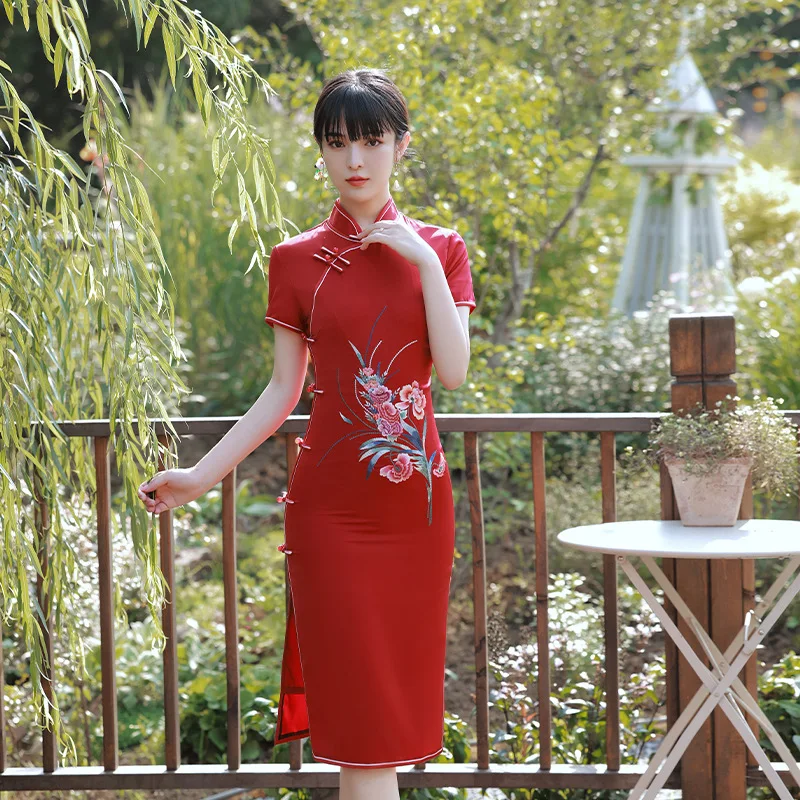 

BALDAUREN Sexy Short Slim Vintage Qipao Dress Summer New Lady Red Cheongsam Short Sleeve Grace Party Prom Qipao Dress Large Size