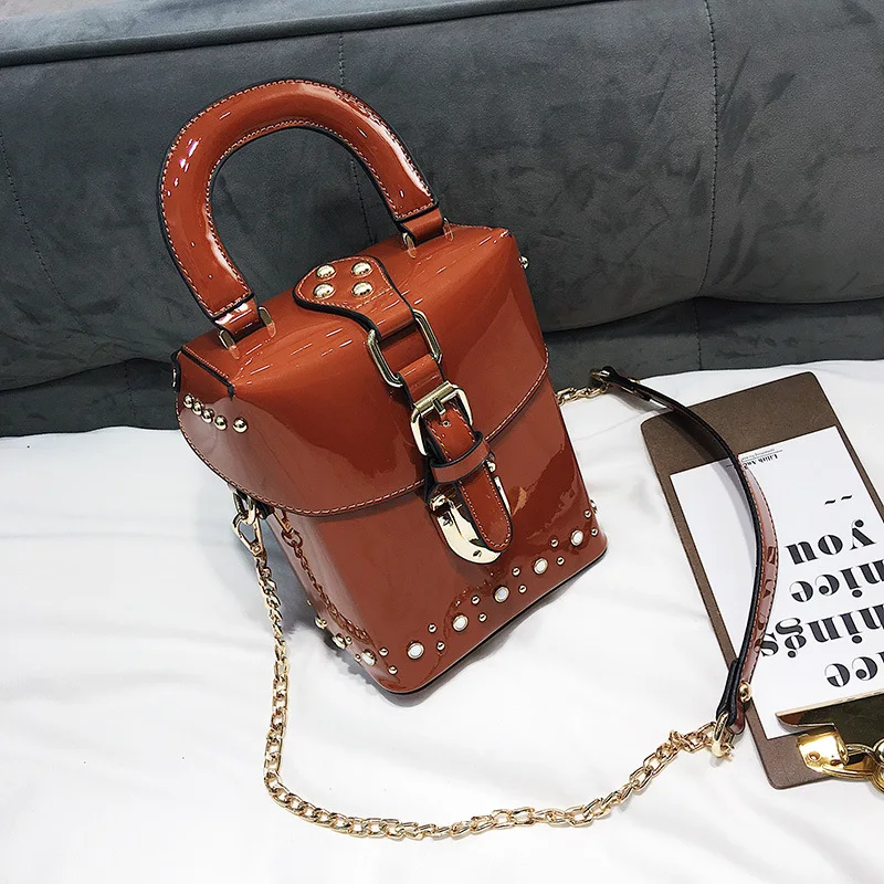 Bolsos PU Leather Crossbody Bags For Women Green rivet Shoulder Messenger Bag Lady Shopping Purses Handbags crossbody bags - Цвет: brown