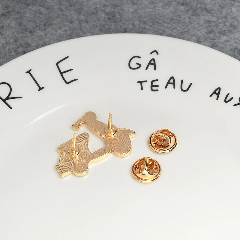 Мультфильм мотоцикл Локомотив эмалированная брошь на булавке значок Pin кнопка Ja