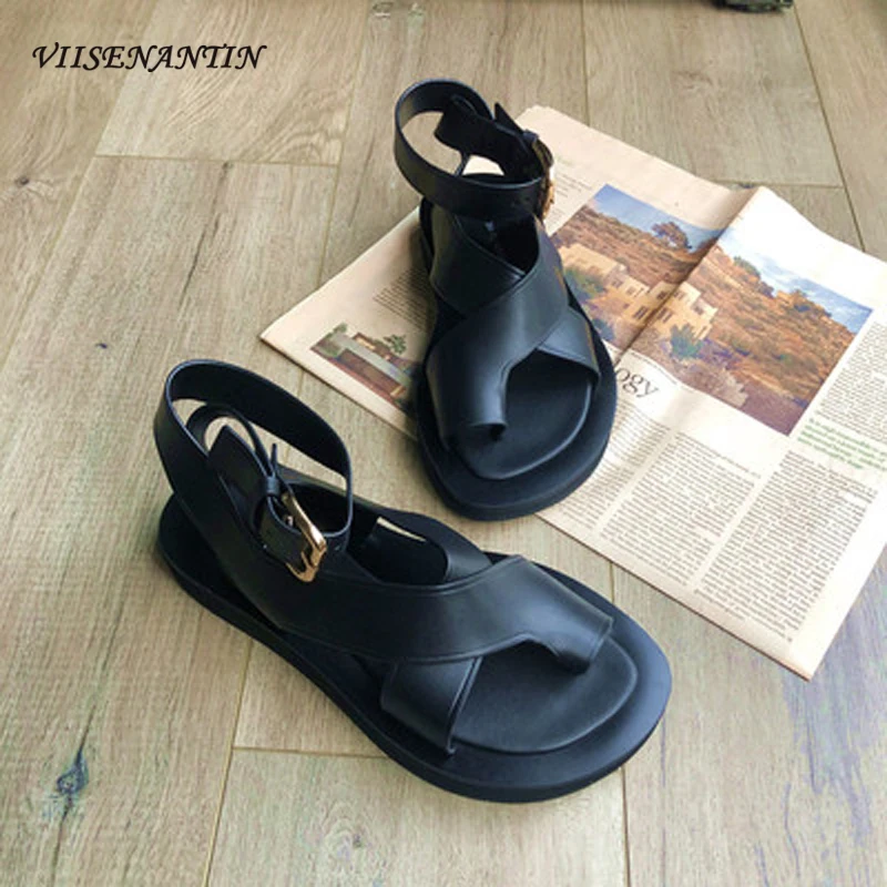 

Round Toe Flat Sandals All-match Thick-soled Cross Straps Hollow Feet with A Buckle Trifle Roman Sandals Beach Shoes