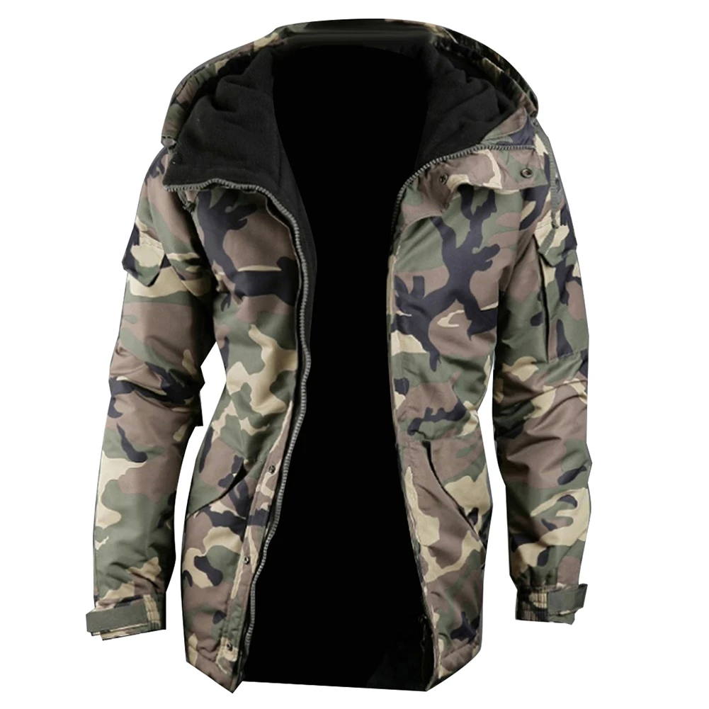 Куртка мужская теплая с камуфляжным принтом Модный жакет карманами на молнии