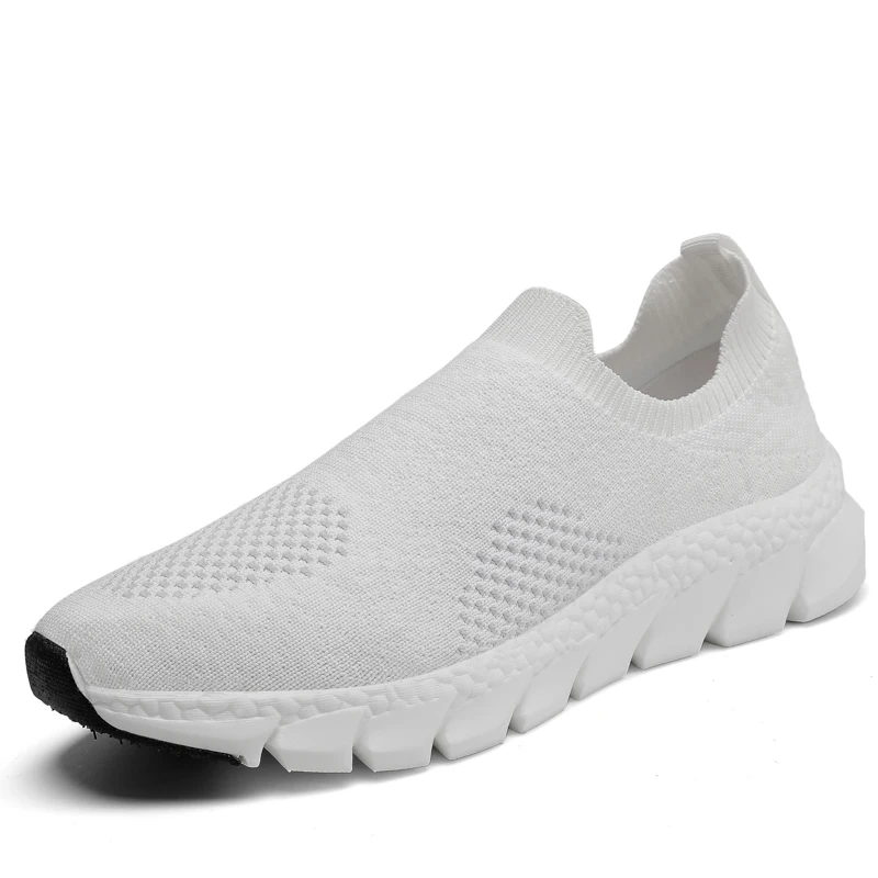 Женские кроссовки на плоской подошве модные вулканизированной мягкие легкие из