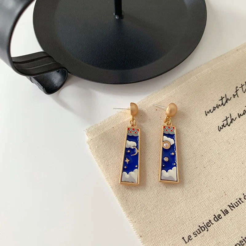 

YANGLIUJIA2020 Leaves The New Fashion The Drip Earrings Small Retro Long Earrings Female Party Accessories Jewelry Gifts