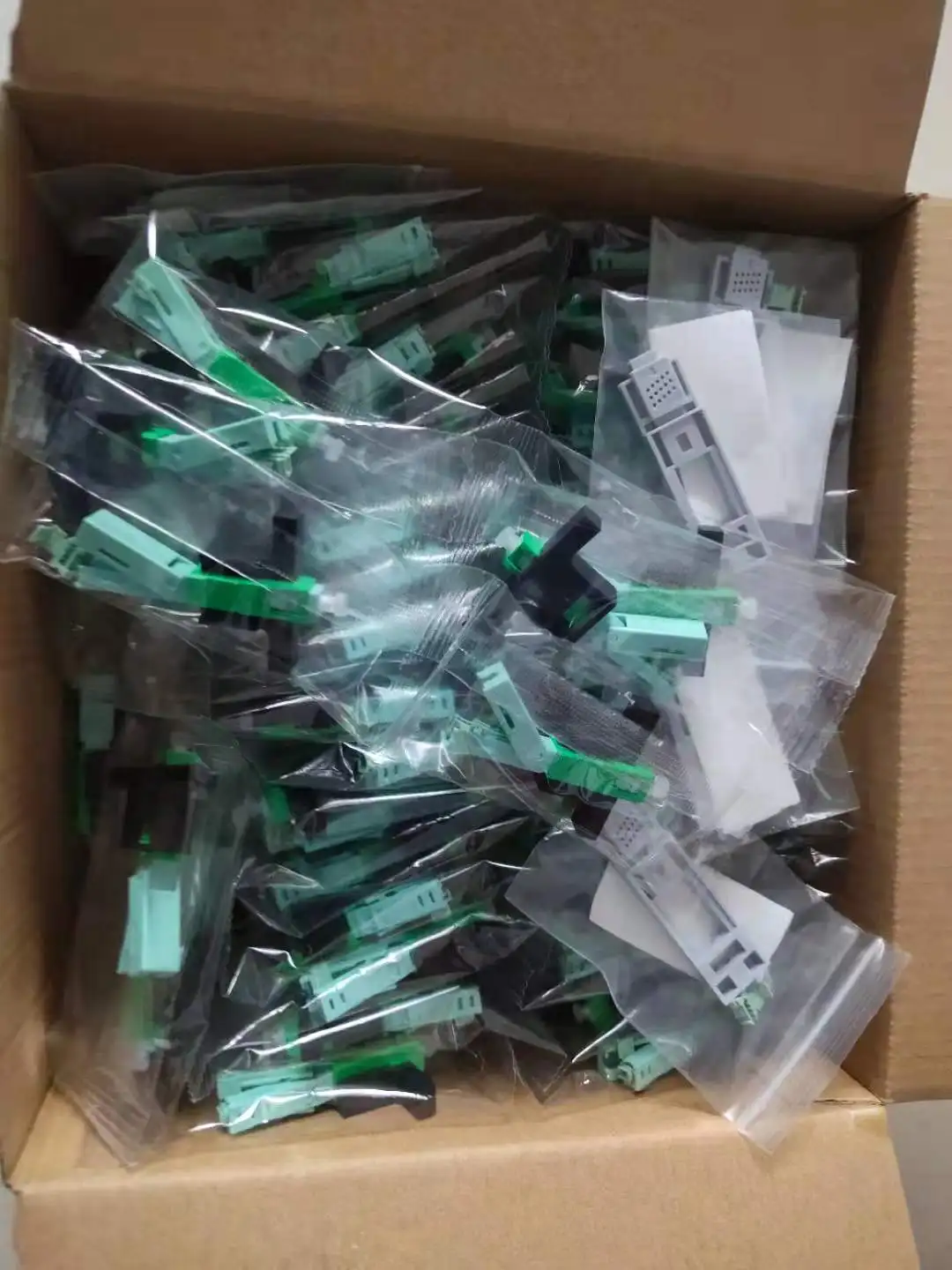 Встроенный SC оптический волоконный быстрый соединитель ftth APC Одномодовый