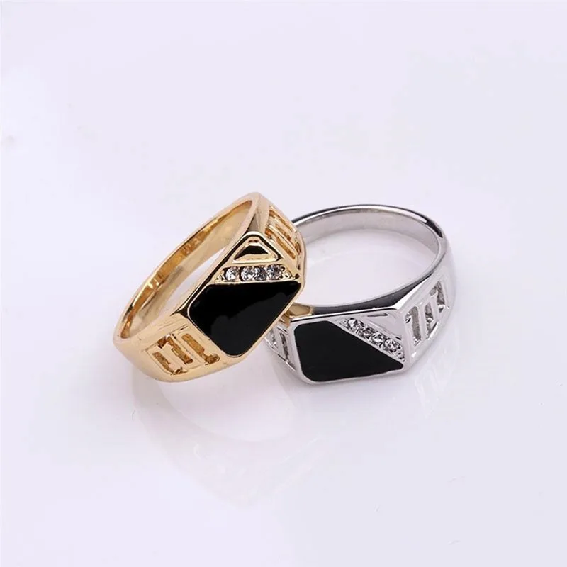 

Fashion Male Jewelry Classic Gold Color Rhinestone Wedding Ring Black Enamel Rings For Men Christmas Party Gift