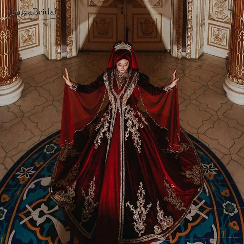 Красные мусульманские свадебные платья с длинным рукавом кружевные аппликации