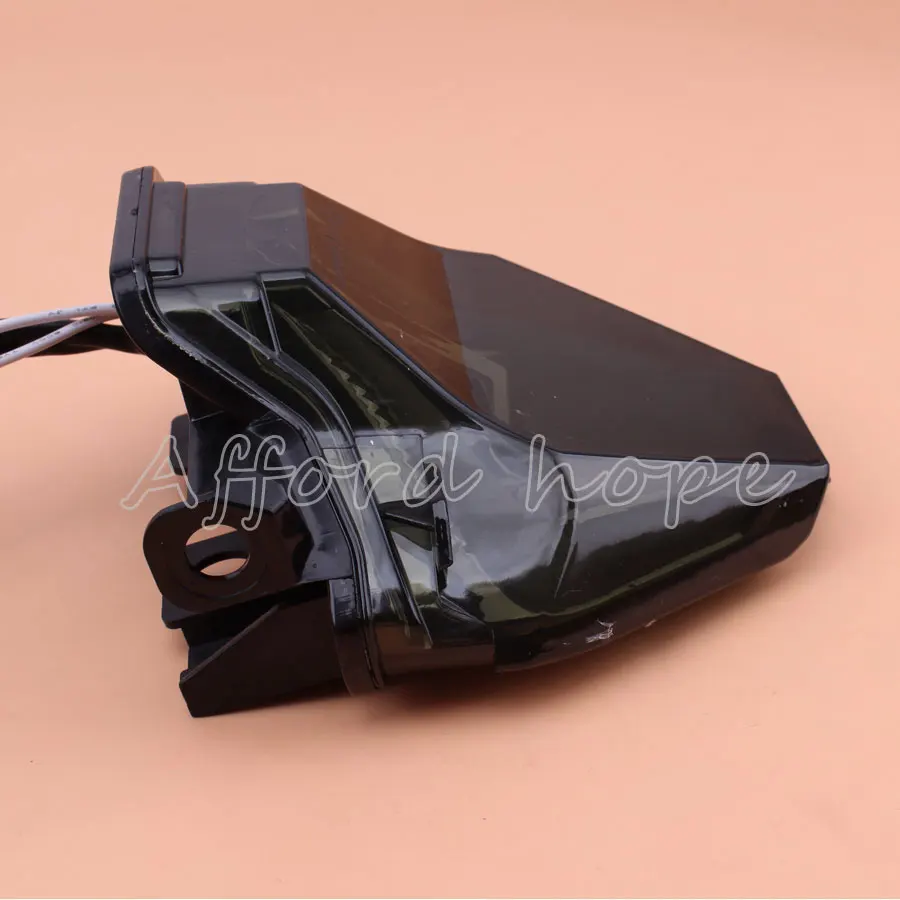 Дымовая линза мотоцикла светодиодная интегрированная Тормозная остановка