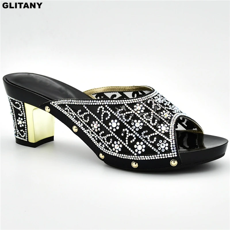 

Новое поступление, стразы, искусственная обувь, открытый носок, слипоны, новейшие элегантные женские туфли-лодочки вечерние, высокий каблук, танкетка