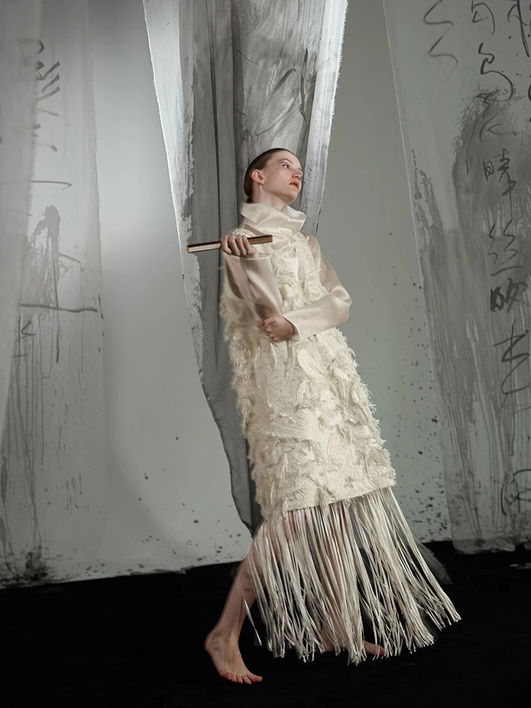 

Fall Winter 2019 New Collection long jacquard tassel dress