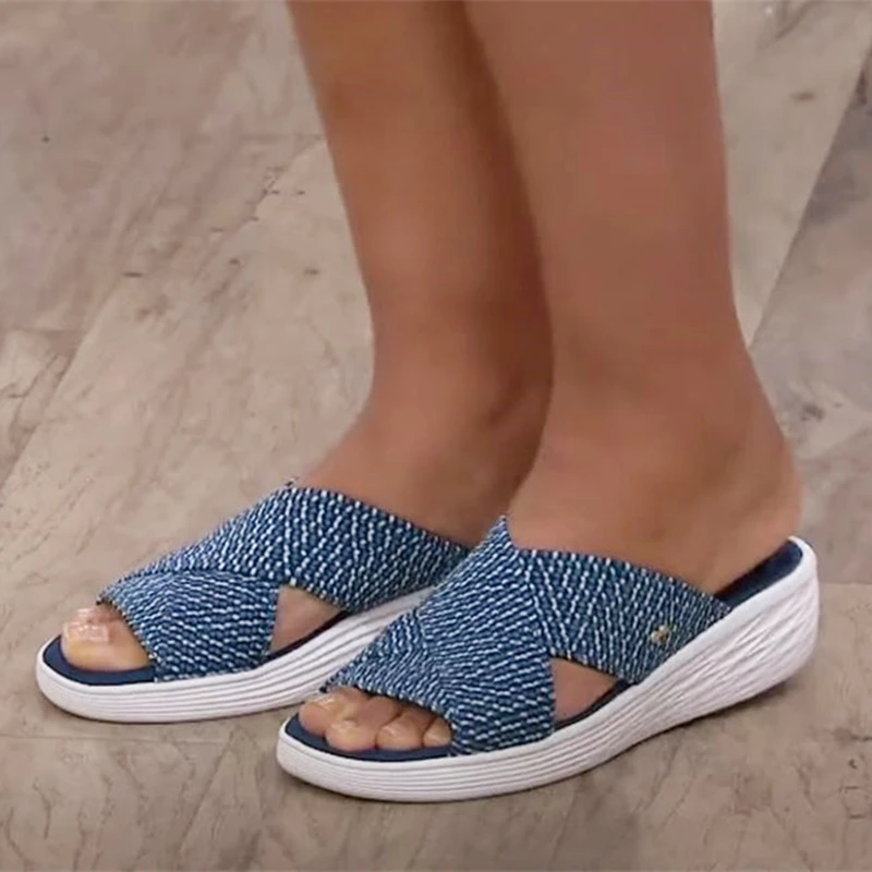 

2021 Women's Slippers Summer Beach Comfortable Solid Ladies Flat Slipper Fashion Casual Outdoor Platform Female Sandals