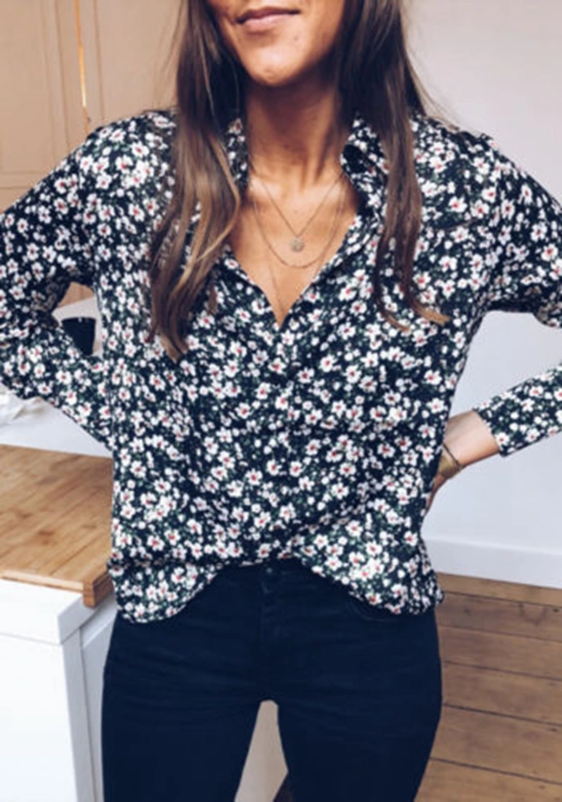 

2019 new spring women's retro loose floral print shirt V-neck button long-sleeved shirt shirt polyester