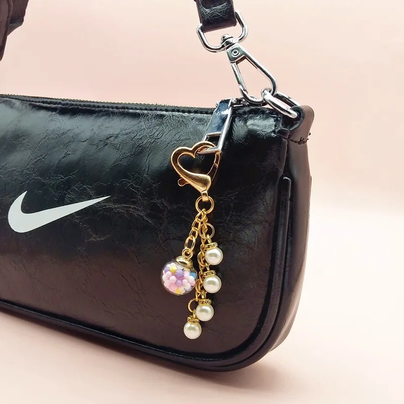 

Exquisite Gold Color Alloy Keychain Imitation Pearl Key Ring Charm Lady Keychain Handbag Pendant Luxury Jewelry
