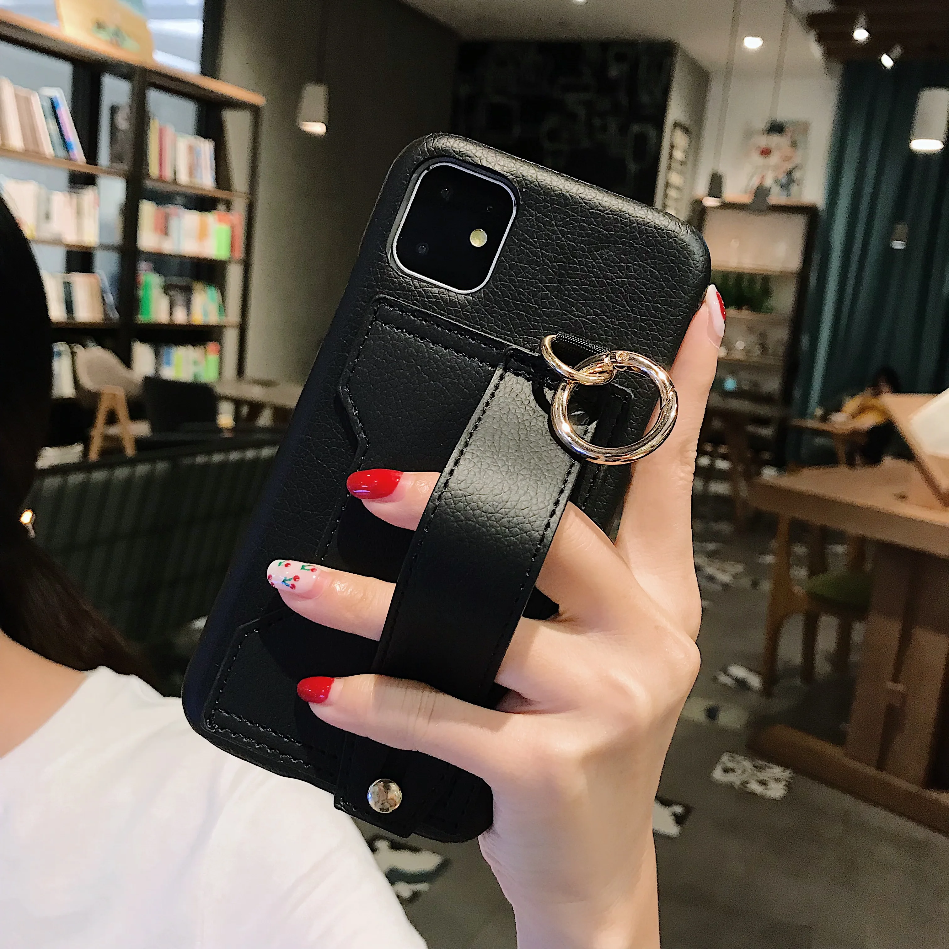 Кожаный чехол с отделением для карт iPhone 12 11 Pro Max X XS XR роскошный ремешком на
