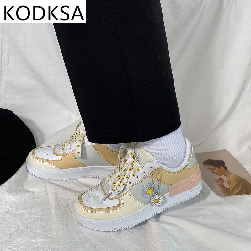 

2021 New Fashion Sneakers Women Vulcanized Shoes Flower Casual Board Shoes Platform Flats Spring Summer Trainers Tenis Feminino